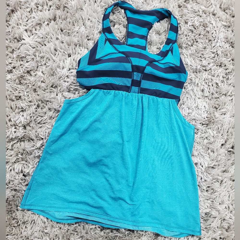 Lululemon Athletica 2-in-Run Tank Blue Striped Cutout Tank Top Size Small